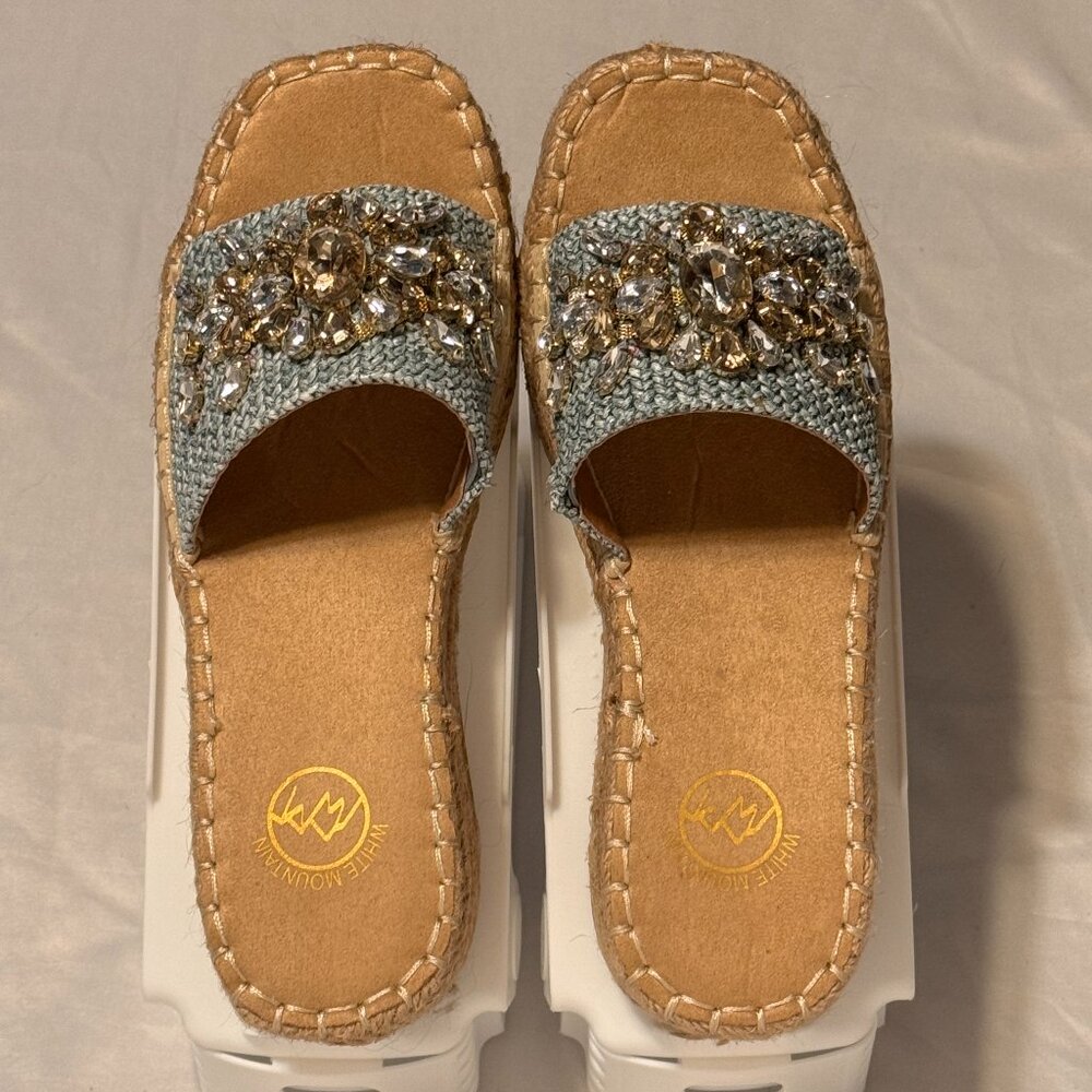 (6.5) BLUE SLIP-ON JEWELED PLATFORM WEDGE SANDAL JUTE WRAPPED ESPADRILLE BOTTOM